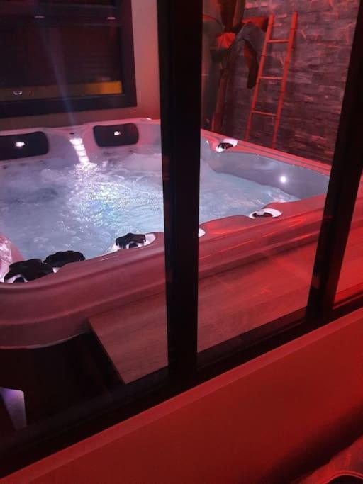 Superbe Appartement Avec Jacuzzi Et Exterieur Perpignan Eksteriør bilde